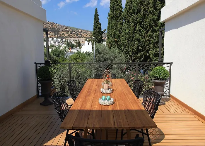 Eskiceshme Marina (adults Only) 2* בודרום