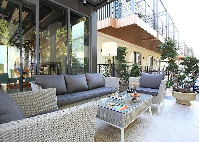 Eskiceshme Marina (adults Only) מלון 2*