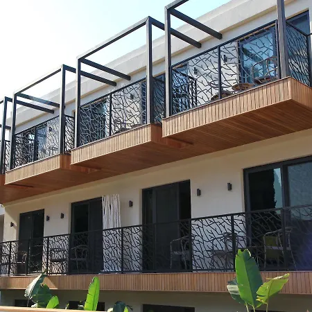 Hotel Eskiceshme Marina 2*