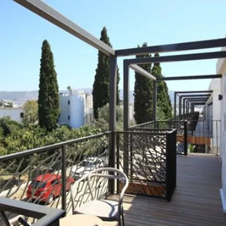 호텔 Eskiceshme Marina (adults Only) 2*