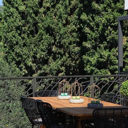 מלון Eskiceshme Marina (adults Only) 2*
