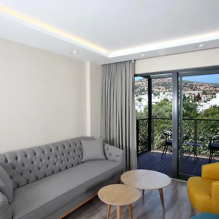 فندق Eskiceshme Marina (adults Only) 2*