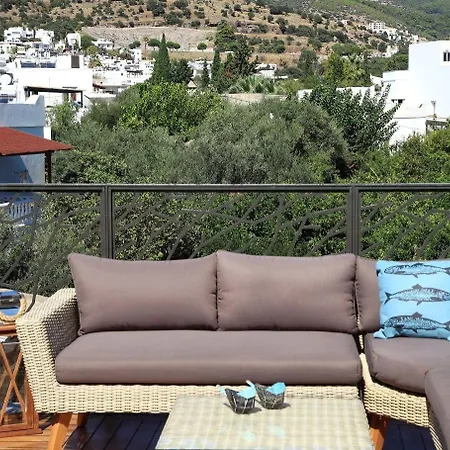 فندق Eskiceshme Marina (adults Only) 2*