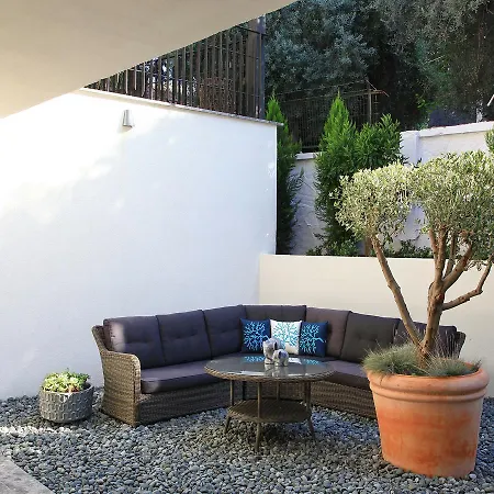 Eskiceshme Marina (adults Only) 酒店 2*