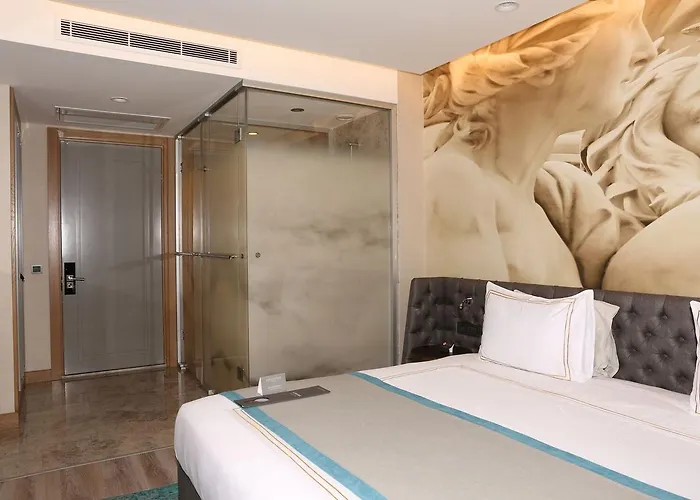 Hotel Eskiceshme Marina (adults Only) 2*